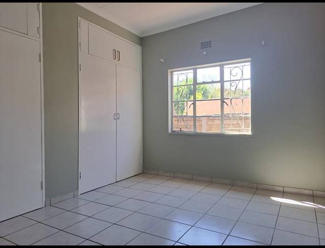 2 BEDROOM PROPERTY TO RENT IN GEDULD